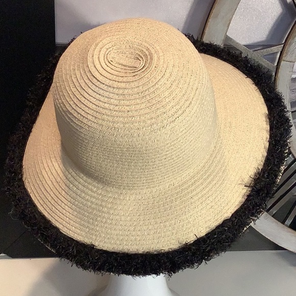 San Diego Hat Company Paper Straw Woven Wide Brim Black Fringe One Size Hat - Picture 4 of 12